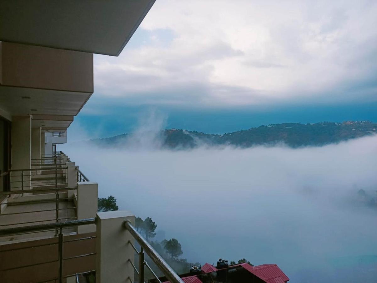 2Bhk Furnished Apartment/Near Kasauli/Barog/Luv Fun & Adventure Solan Dış mekan fotoğraf