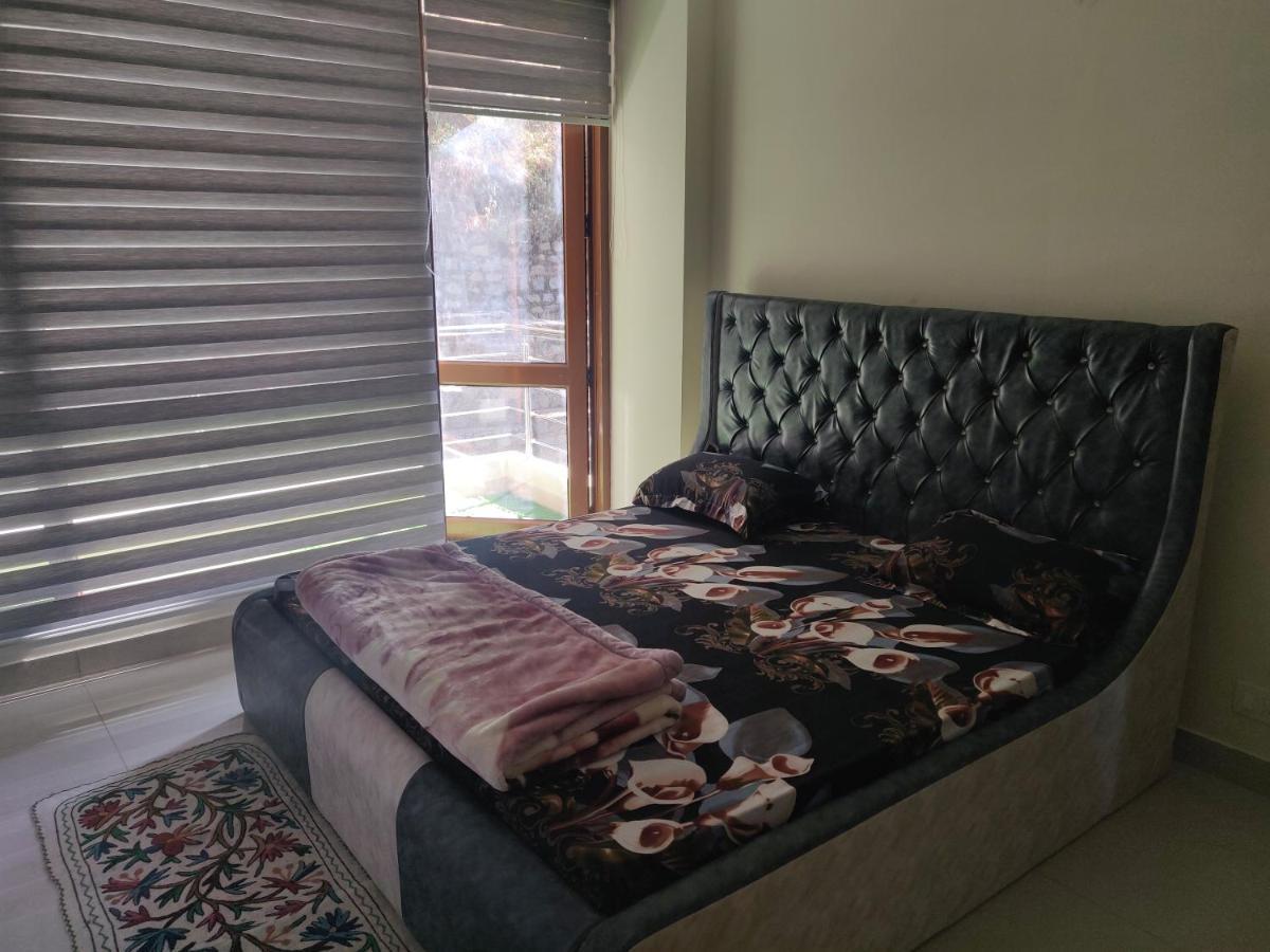 2Bhk Furnished Apartment/Near Kasauli/Barog/Luv Fun & Adventure Solan Dış mekan fotoğraf