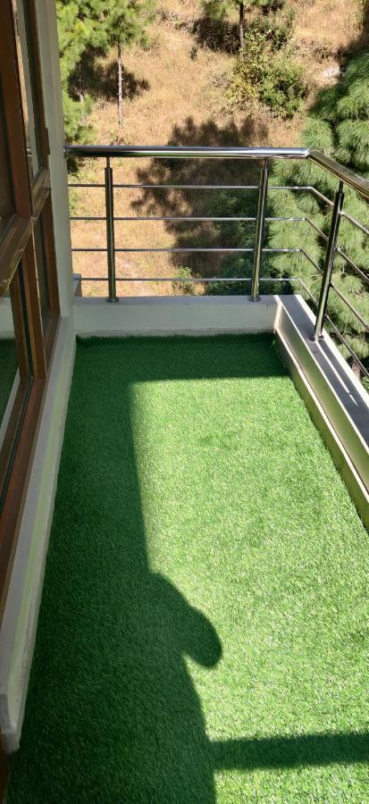 2Bhk Furnished Apartment/Near Kasauli/Barog/Luv Fun & Adventure Solan Dış mekan fotoğraf